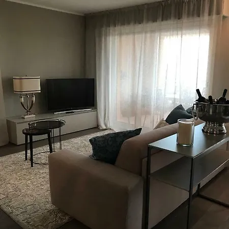 Διαμέρισμα Skyline Su Montecarlo *